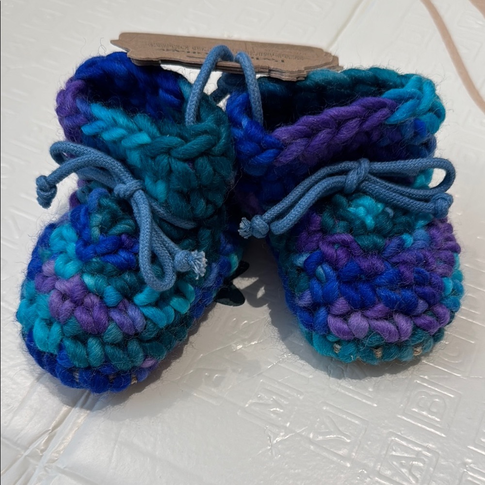 Padraig Cottage - Handmade Blue and Purple Slippers